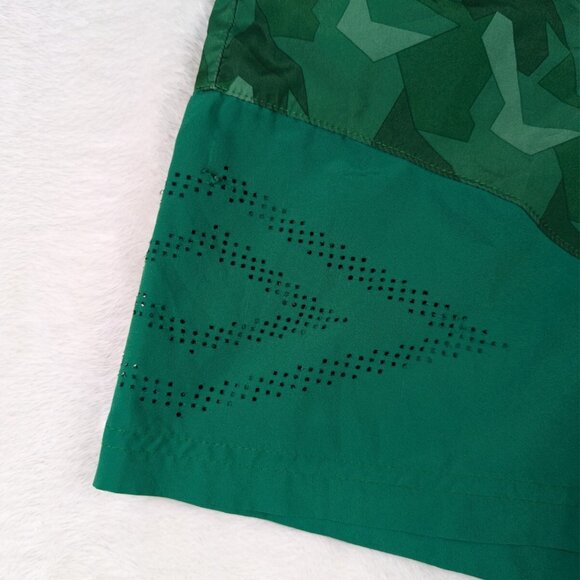 Umbro Soccer Shorts Boys Youth XLarge Geometric Nylon Mesh Green Aztec Print - Picture 4 of 13